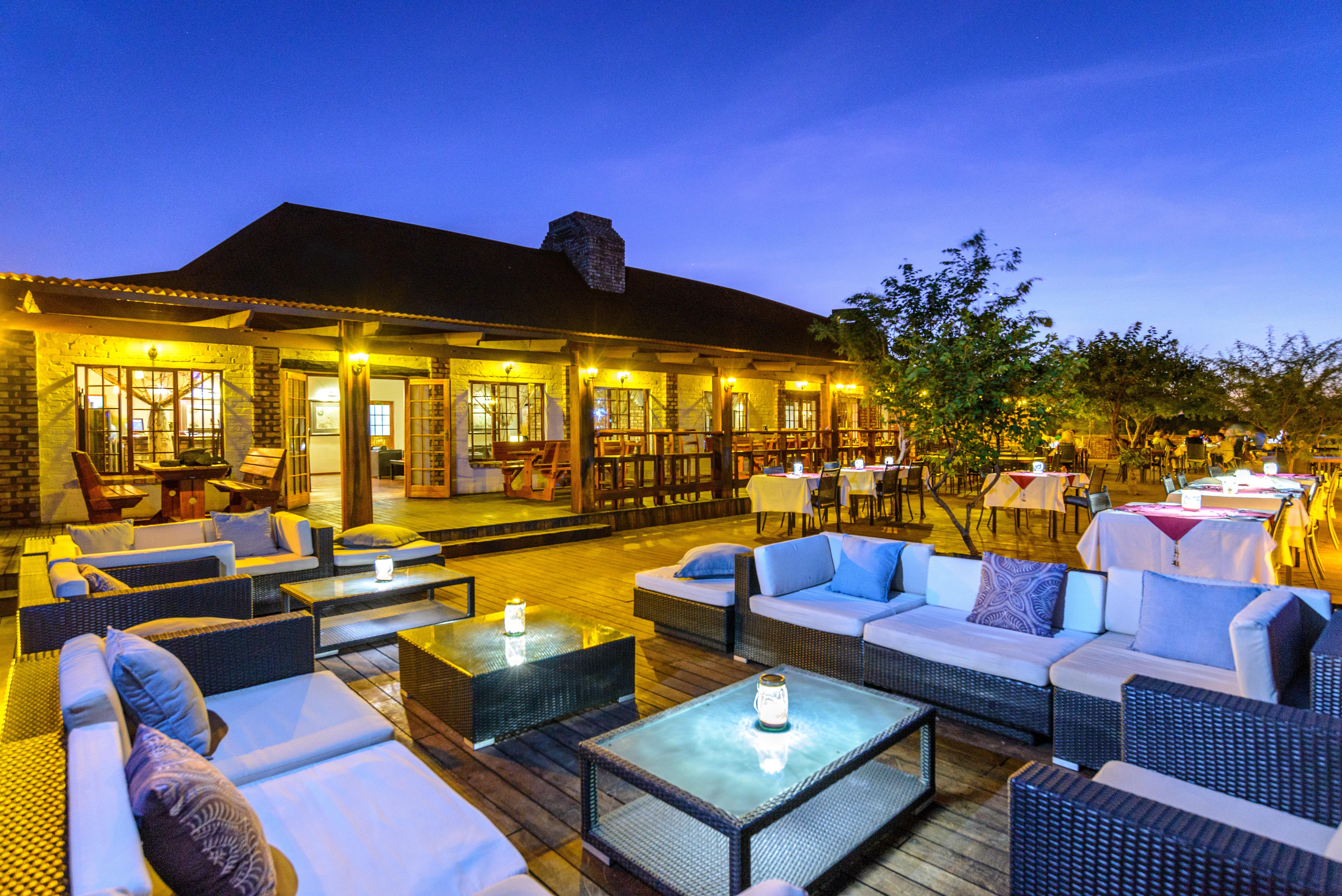 Gondwana Etosha Safari Lodge Окаукуэджо Экстерьер фото