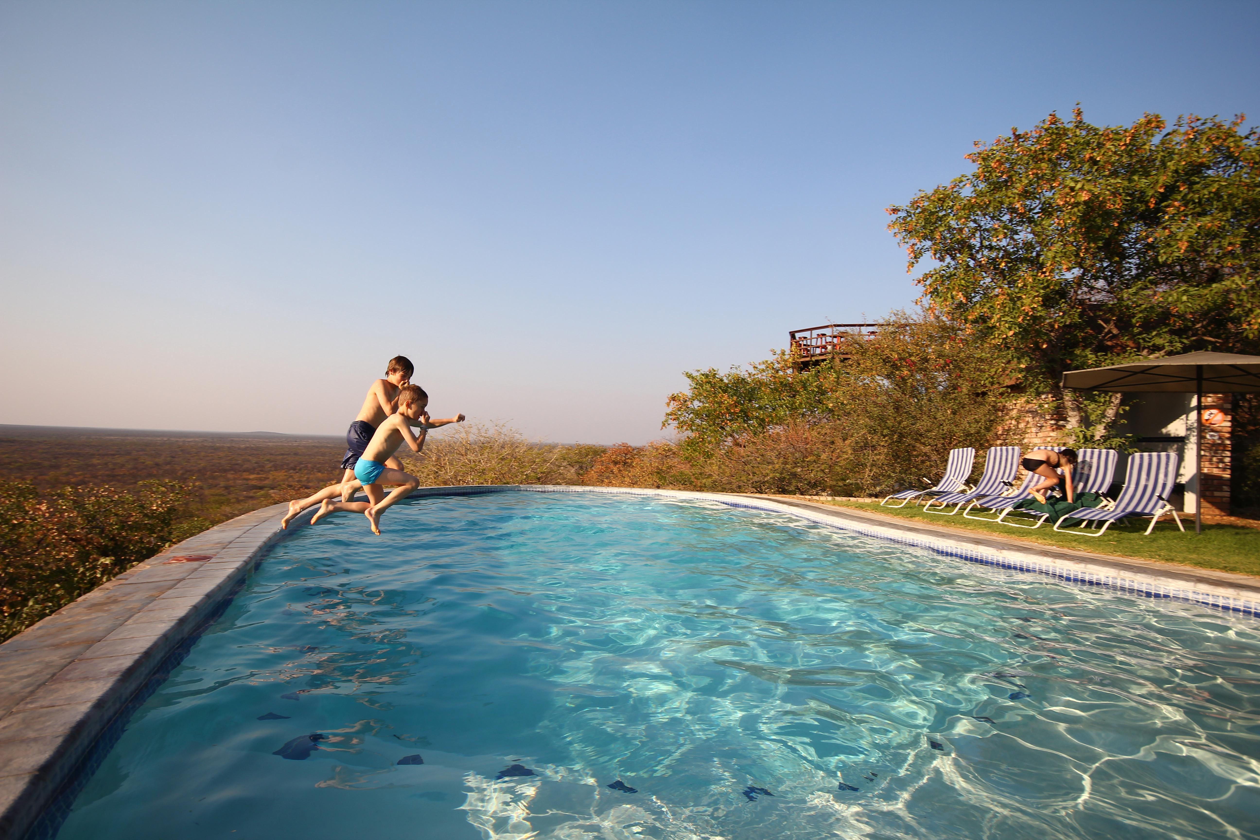 Gondwana Etosha Safari Lodge Окаукуэджо Экстерьер фото