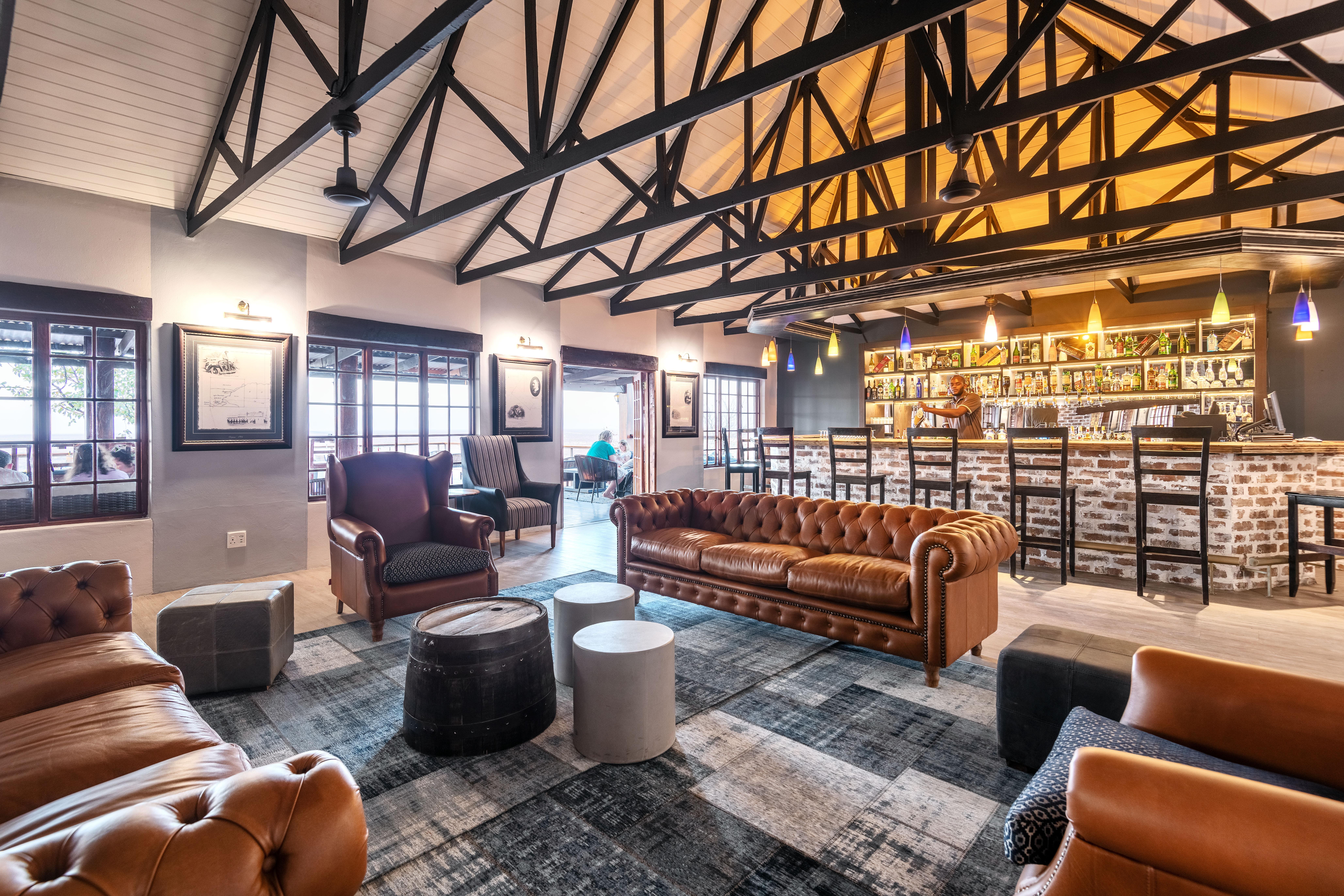 Gondwana Etosha Safari Lodge Окаукуэджо Экстерьер фото
