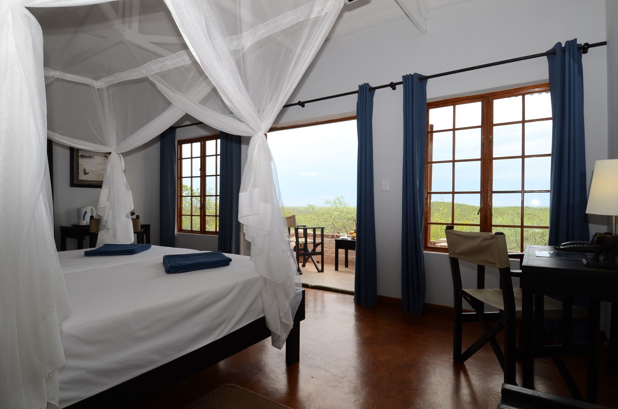 Gondwana Etosha Safari Lodge Окаукуэджо Экстерьер фото